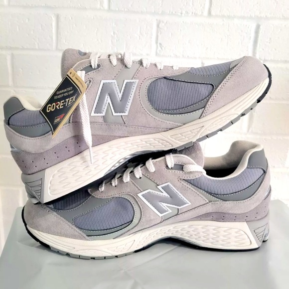 📁🩶 New Balance 2002R Gore-Tex Gray 🩶📁 - Picture 2 of 5